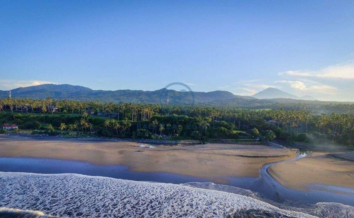 4 bedrooms villa seaside balian for sale rent 21